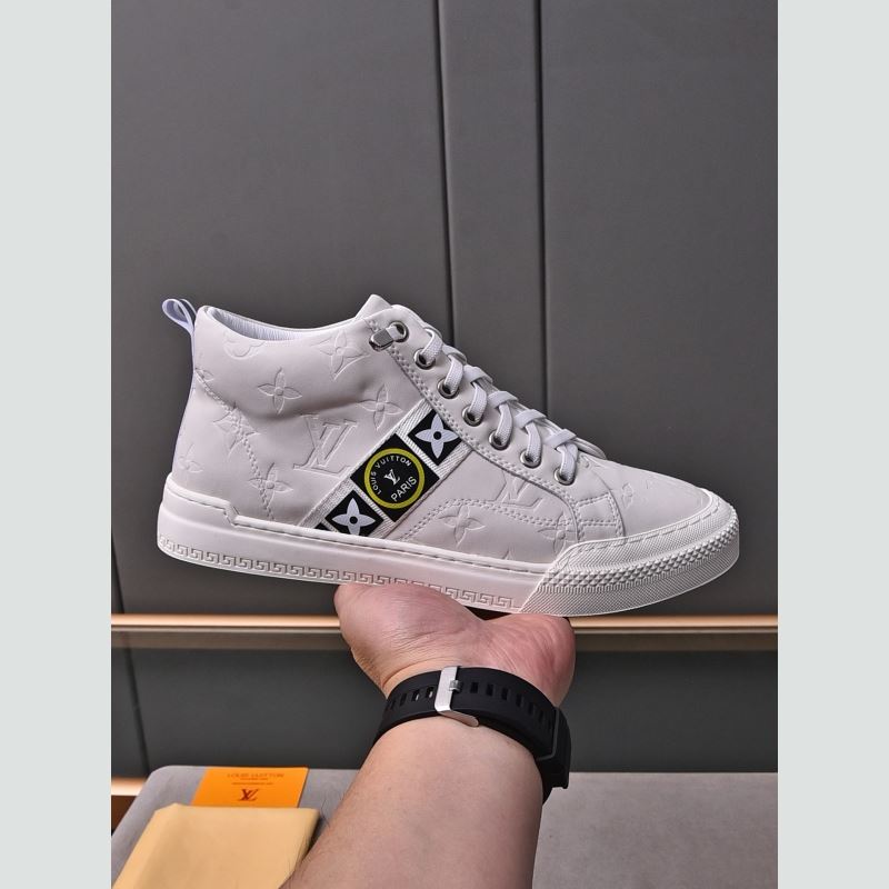 l**is V*t*n sneakers